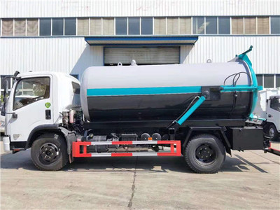 国六东风8方吸污车匹配SK-9水循环吸污泵,吸力大,吸程远
