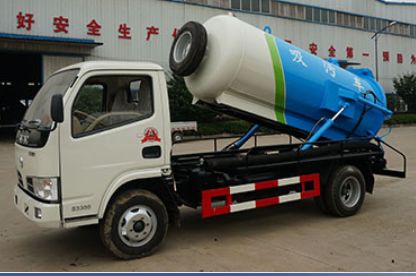 苏州新型 吸粪车 湖北润力汽车公司 新型 吸粪车报价